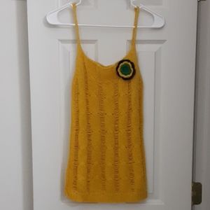 Querica mustard yellow, knitted tank top w/ flower